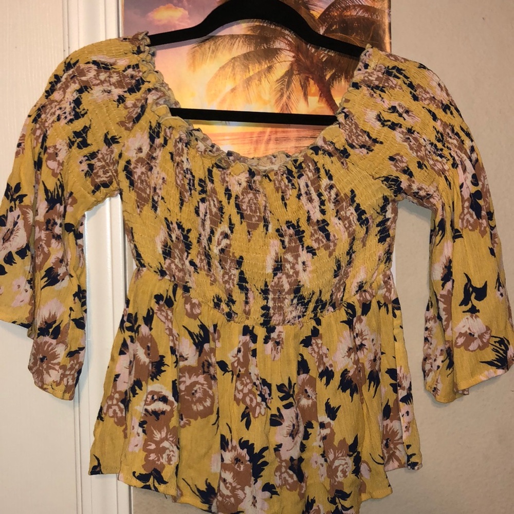 off the shoulder tillys top
